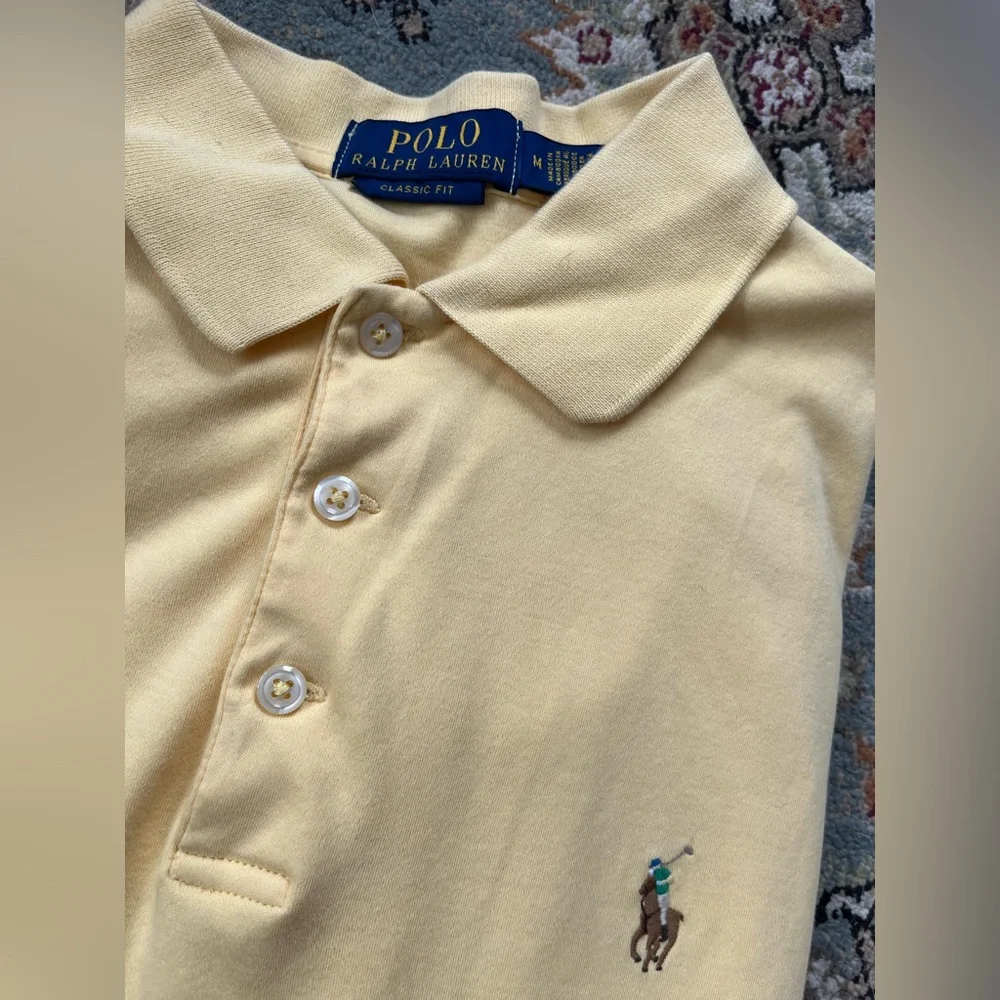 Yellow polo - Picture 7 of 8
